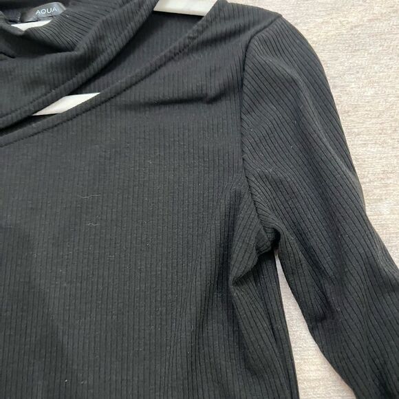 black aqua long sleeve cut open top - Picture 3 of 3